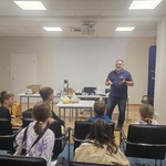 Wizyta klasy IIb w PGE dystrybucja (6).jpg