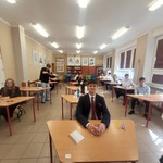 Uczniowie klas ósmych 7.jpg