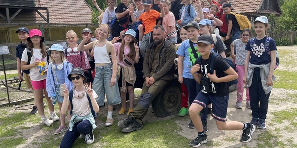 Wycieczka klasy 3b i 3c do Ziołowego Zakątku (14) — kopia.jpeg