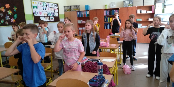 3E - Aktywni - Kreatywni! (1) — kopia.jpg