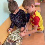 DZIEŃ DRZEWA W II B (8).jpeg