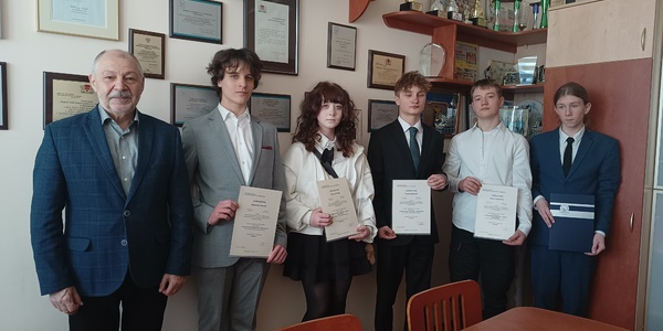 Laureaci Wojewódzkich Konkursów Przedmiotowych 2025-2026 (11).jpg