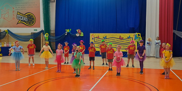Klasa IId na festiwalu (2) — kopia.jpg