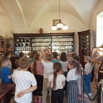 Klasa 2a w Muzeum Historii Medycyny i Farmacji (8).jpg