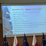 slajd z tematem zagrożeń w internecie.jpg