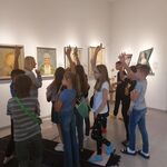 Klasa 4B w Galerii im. Sleńdzińskich (1).jpg
