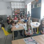 Klasa 4B w Galerii im. Sleńdzińskich (4).jpg