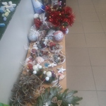 3.12.2023r. - ozdoby na świąteczny kiermasz na rzecz Hospicjum (1).jpg